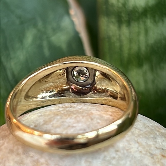 14 karat gold, and 1/3 carat diamond gypsy ring - Picture 5 of 14